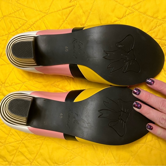 Lola Ramona NIB/ Unworn Colorful Patchwork with Stripe Heel Women's Shoes - Picture 4 of 11